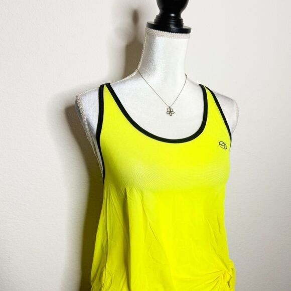 Zumba NWT! Lunar Asymmetrical Tank Top in Lemon Yellow Size Medium - Picture 2 of 7